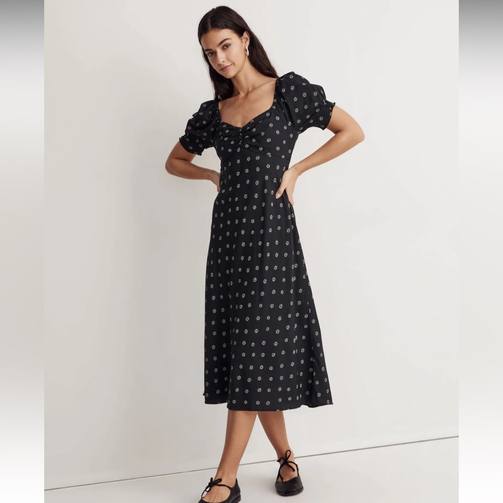 Madewell Sweetheart Puff-Sleeve Midi Dress in Stardot